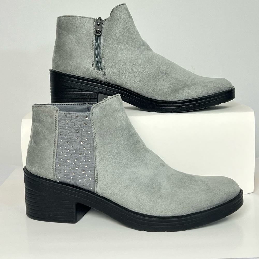 BZees Gray Suede Ankle Boots with Rhinestone Panel Size 8